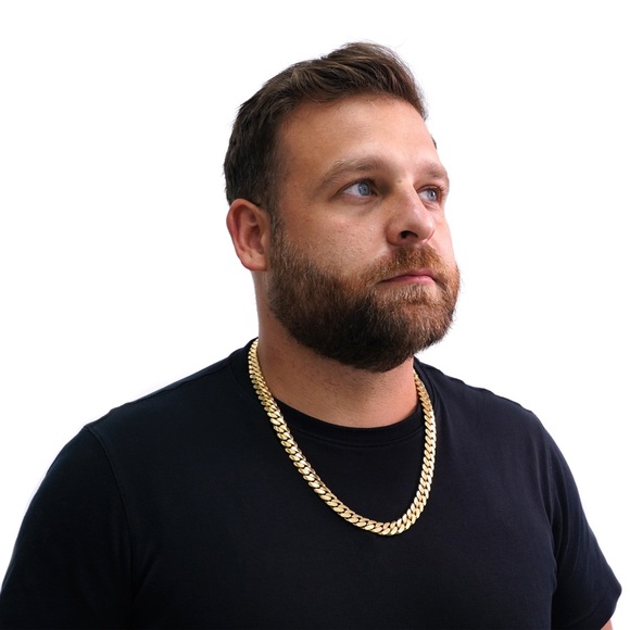 Gold Cuban Link Chain Necklace - Picture 5 of 13